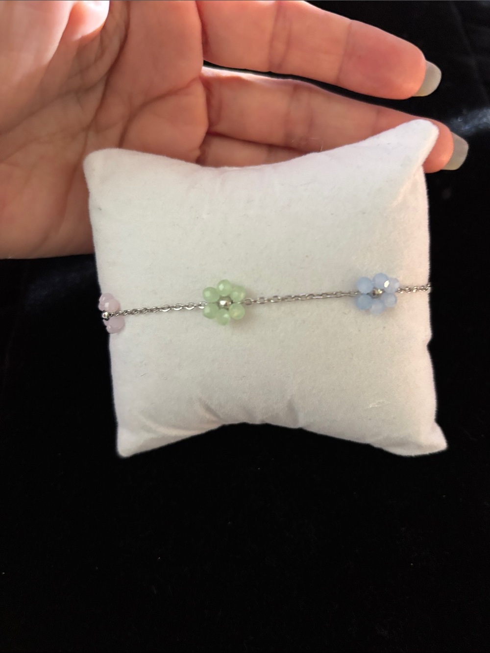 Delicate Multi-Color Flower Chain Bracelet - Silver